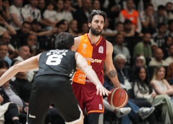Galatasaray, Beşiktaş’ı deplasmanda devirdi!