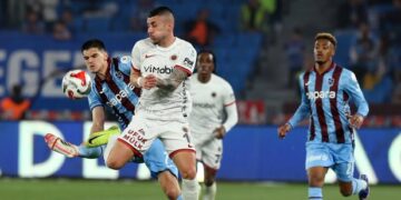 Gençlerbirliği, Trabzonspor’u deplasmanda 3 golle geçip ligde kaldı!