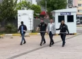 İstanbul merkezli rüşvet soruşturmasında CHP'li il başkanı adliyede İstanbul merkezli rüşvet soruşturmasında CHP’li il başkanı adliyede