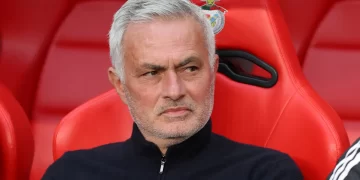 Jose Mourinho, yeniden Real Madrid'e dönüyor! Jose Mourinho, yeniden Real Madrid’e dönüyor!