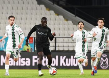 Manisa FK 5-0 Sakaryaspor