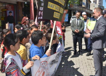 Muş Bulanık’ta, trafik haftası kapsamında farkındalık etkinliklerine yoğun ilgi!