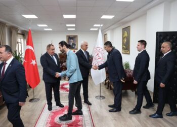 Muş Valiliği'nde, bayramlaşma programı düzenlendi! Muş Valiliği’nde, bayramlaşma programı düzenlendi!