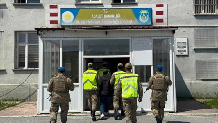 musta 36 yil hapis cezasi olan hukumlu yakalandi habermeydan