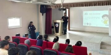 Sinop Saraydüzü’nde, öğrencilere siber farkındalık eğitimi verildi!