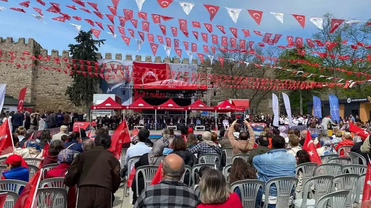 sinopta 19 mayis bayrami coskuyla kutlandi habermeydan