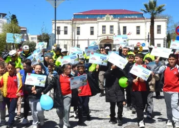 Sinop’ta, Trafik Haftası’nda yürüyüş ve eğitim etkinliği!