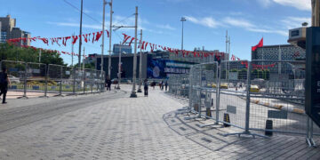 Taksim ve çevresinde bazı metro ve teleferik hatları kapatıldı Taksim ve çevresinde bazı metro ve teleferik hatları kapatıldı