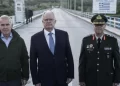 Yunanistan Cumhurbaşkanı Tasulas’tan sınır mesajı