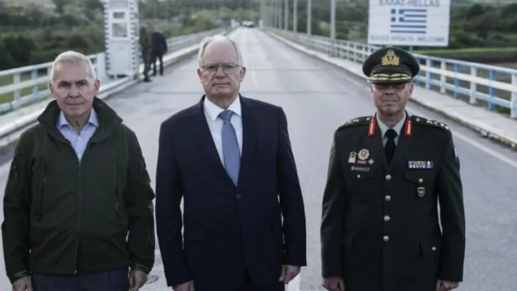 Yunanistan Cumhurbaşkanı Tasulas’tan sınır mesajı...