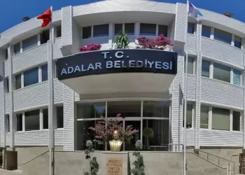 Adalar Belediyesi’ne Rüşvet ve Ruhsat Soruşturması: 35 Kişi Tutuklandı