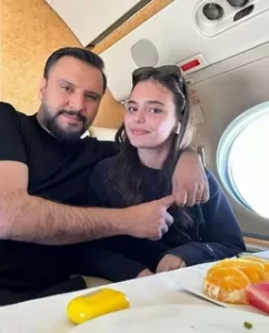 Alisandan yegeni Eysana teklif1 habermeydan