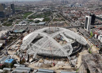 Ankara'nın yeni stadyum kompleksinde çalışmalar aralıksız sürüyor Ankara’nın yeni stadyum kompleksinde çalışmalar aralıksız sürüyor