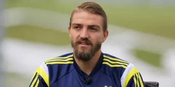 Caner Erkin emekliliğe ayrıldı Caner Erkin emekliliğe ayrıldı