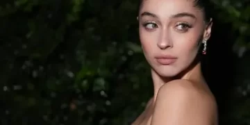 Cemre Baysel'den ameliyat sonrası ilk paylaşım: Dualarınızı eksik etmeyin Cemre Baysel’den ameliyat sonrası ilk paylaşım: Dualarınızı eksik etmeyin