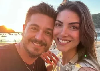 Deniz Baysal ile Barış Yurtçu boşanıyor mu? Deniz Baysal ile Barış Yurtçu boşanıyor mu?