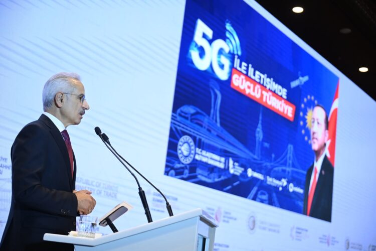 Türkiye, Dijital Altyapı Yatırımlarıyla Küresel Merkez Olmayı Hedefliyor Dijital Altyapi Yatirimlari habermeydan