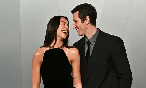 Dua Lipa ile Callum Turner'dan Sicilya'da görkemli düğün Dua Lipa Callum Turnerdan Sicilyada gorkemli dugun habermeydan