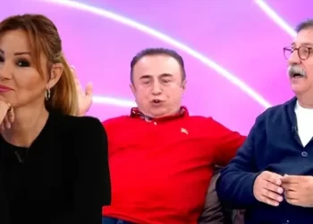 Fıs Fıs İsmail'den 'Pınar Altuğ oyuncu değildi' Fıs Fıs İsmail’den ‘Pınar Altuğ oyuncu değildi’