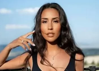 Hande Ünsal: Seda Sayan'dan ders aldım, hemen evleniyorum Hande Ünsal: Seda Sayan’dan ders aldım, hemen evleniyorum