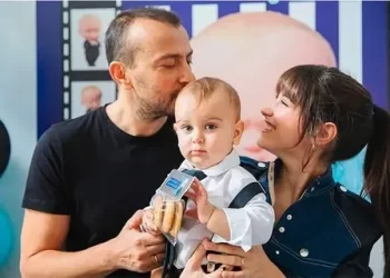 Hazal Kaya ve Ali Atay Amsterdam’a taşınıyor