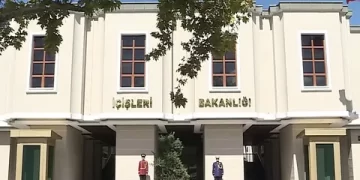 İçişleri Bakanlığı Mülki İdare Amirleri Atama Kararnamesi Yayımlandı: Yeni Görev Yerleri Belli Oldu İçişleri Bakanlığı Mülki İdare Amirleri Atama Kararnamesi Yayımlandı: Yeni Görev Yerleri Belli Oldu