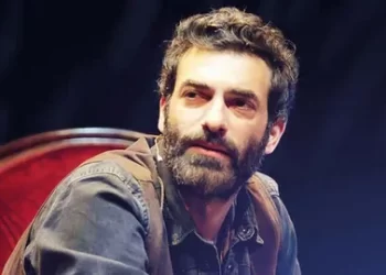 İlker Kaleli'den tiyatroya dönüş mesajı İlker Kaleli’den tiyatroya dönüş mesajı