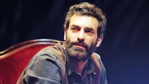 İlker Kaleli'den tiyatroya dönüş mesajı Ilker Kaleli tiyatroya donus mesaji habermeydan