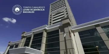 Bakanlıktan İzmit Körfezi'ndeki Dip Çamuru İddialarına Yanıt Bakanlıktan İzmit Körfezi’ndeki Dip Çamuru İddialarına Yanıt