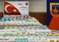 Jandarmadan Köy Okullarına 5 Bin Kitaplık Destek Jandarmadan Köy Okullarına 5 Bin Kitaplık Destek