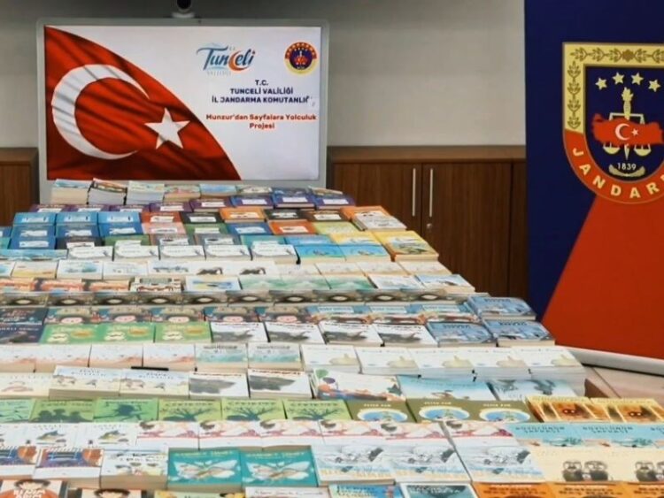Jandarmadan Köy Okullarına 5 Bin Kitaplık Destek Jandarmadan Koy Okullarina 5 Bin Kitaplik Destek habermeydan