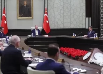 Kabine bugün Beştepe'de yoğun gündemle toplanacak Kabine bugün Beştepe’de yoğun gündemle toplanacak
