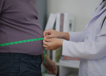 Türkiye'de Obez Bireylerin Oranı Yüzde 21,8 Oldu Türkiye’de Obez Bireylerin Oranı Yüzde 21,8 Oldu