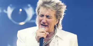 Rod Stewart son anda konserini iptal etti Rod Stewart son anda konserini iptal etti