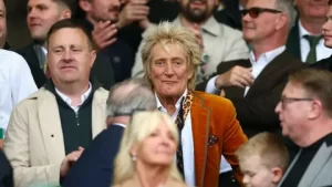 Rod Stewart son anda konserini iptal etti Rod Stewart son anda konserini iptal etti1 habermeydan