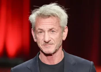 Sean Penn bir daha asla ödül törenine katılmayacağını söyledi Sean Penn bir daha asla ödül törenine katılmayacağını söyledi