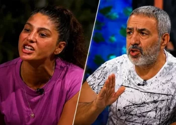 Seren Ay ile Murat Özarı canlı yayında birbirine girdi