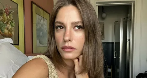 Serenay Sarıkaya'dan bikinili tatil pozu Serenay Sarikaya bikinili tatil pozu habermeydan