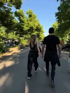 Sinem Kobal'dan romantik kutlama: İyi ki doğdun sevgilim Sinem Kobal romantik kutlama1 habermeydan
