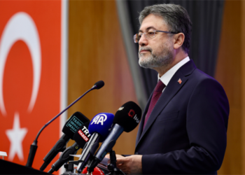 Bakan Yumaklı: Türkiye Su Atlası'nın, ülkenin su hafızasını kayıt altına alan bir çalışma Bakan Yumaklı: Türkiye Su Atlası’nın, ülkenin su hafızasını kayıt altına alan bir çalışma