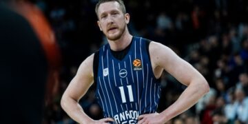 Anadolu Efes, Rolands Smits ayrılığını açıkladı! Anadolu Efes, Rolands Smits ayrılığını açıkladı!