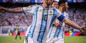 Arjantin 3-0 Cezayir Arjantin 3-0 Cezayir