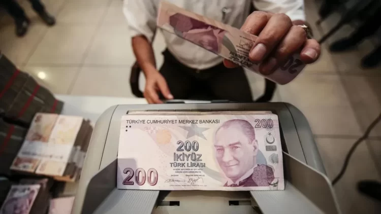 Mevduat yarışında faizler yükseldi: Yıllık getiri yüzde 52,5’e kadar çıktı Mevduat yarışında faizler yükseldi.