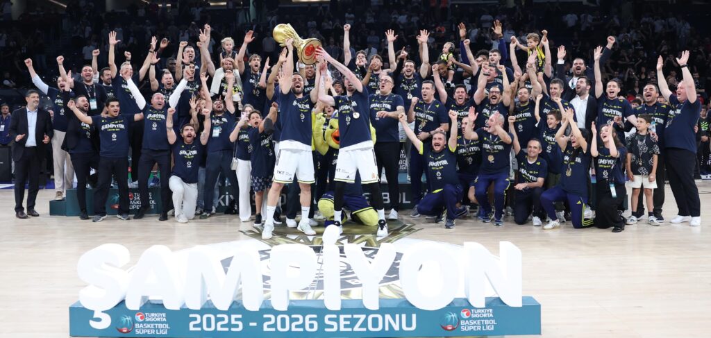 Basketbol Süper Ligi'nde şampiyon Fenerbahçe Beko! basketbol super liginde sampiyon fenerbahce beko1 habermeydan e1781931152776