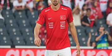 Bizim Çocuklarda, 2 futbolcu kamptan ayrıldı! Bizim Çocuklarda, 2 futbolcu kamptan ayrıldı!