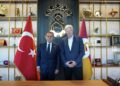 Dursun Özbek, Alman efsane Oliver Kahn ile bir araya geldi Dursun Özbek, Alman efsane Oliver Kahn ile bir araya geldi