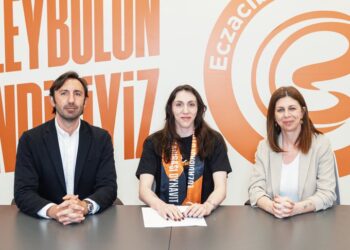 Eczacıbaşı Dynavit, Aslı Kalaç'ı açıkladı! Eczacıbaşı Dynavit, Aslı Kalaç’ı açıkladı!