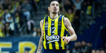 Fenerbahçe Beko'da, Nando De Colo basketbolu bıraktı! Fenerbahçe Beko’da, Nando De Colo basketbolu bıraktı!