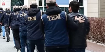 FETÖ firarileri için Türkiye’den yeni adım FETÖ firarileri için Türkiye’den yeni adım