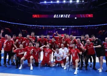 Filenin Efeleri, Arjantin’i geriden gelerek devirdi!